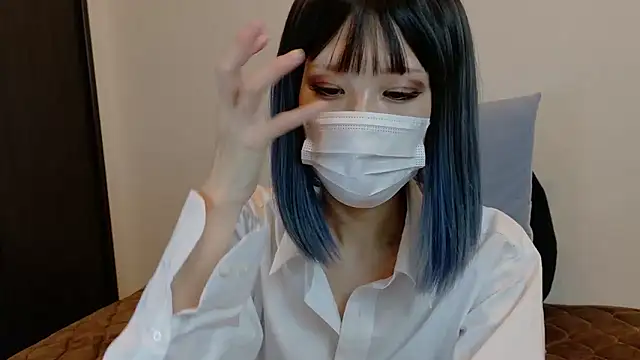 sarina at online show from 12-14-25, 09:25