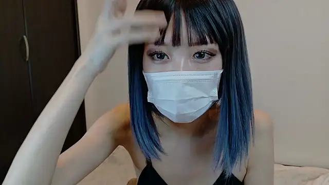 sarina at online show from 03-16-26, 05:44