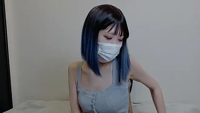 Snapshot of sarina_at chatting on 05-12-26, 04:31 sarina at online show from 05-12-26, 04:31