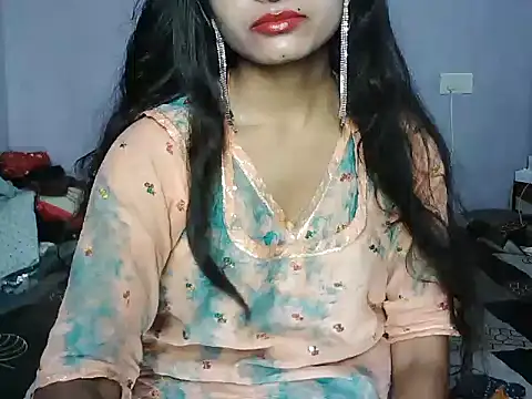 ROSE GOLDE online show from 05-24-26, 05:01