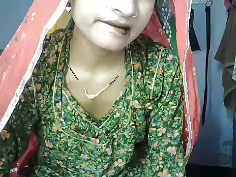 ROSE GOLDE online show from 06-23-26, 05:27