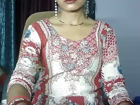 ROSE GOLDE online show from 07-22-26, 04:15
