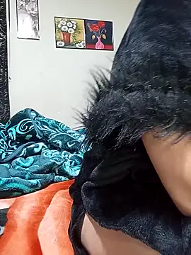 hot-twin online show from 11-22-25, 08:41