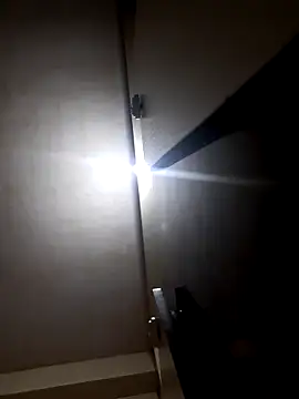 Hot-boy077 online show from 10-28-25, 08:18