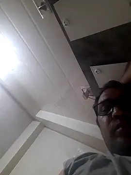 Hot-boy077 online show from 11-01-25, 09:17