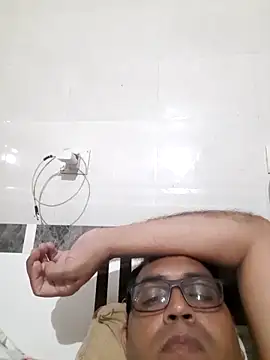 Hot-boy077 online show from 03-19-26, 02:32