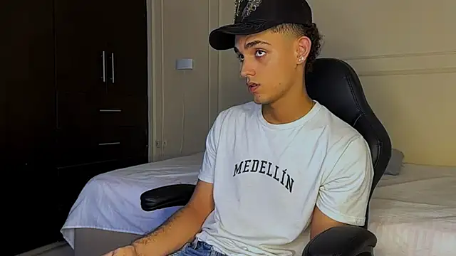 nathan shimmer online show from 12-20-25, 08:49