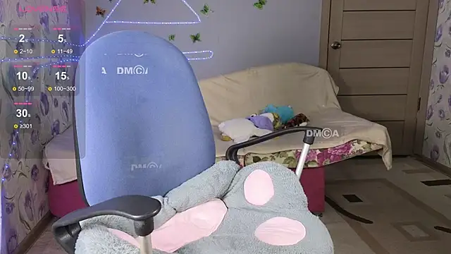 Snapshot of Armurra15 chatting on 11-14-25, 03:27 Armurra15 online show from 11-14-25, 03:27