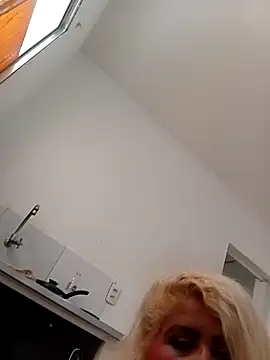 Snapshot of flavinhasensual chatting on 02-25-26, 05:33 flavinhasensual online show from 02-25-26, 05:33