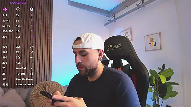 Maximo Wolff online show from 02-21-26, 07:59