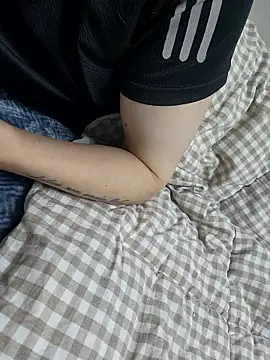 Snapshot of K_istp chatting on 11-06-25, 11:11 K istp online show from 11-06-25, 11:11