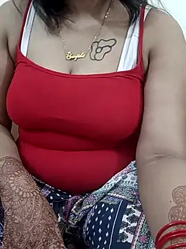 Snapshot of Disha-sexy chatting on 09-21-25, 01:46 Disha-sexy online show from 09-21-25, 01:46