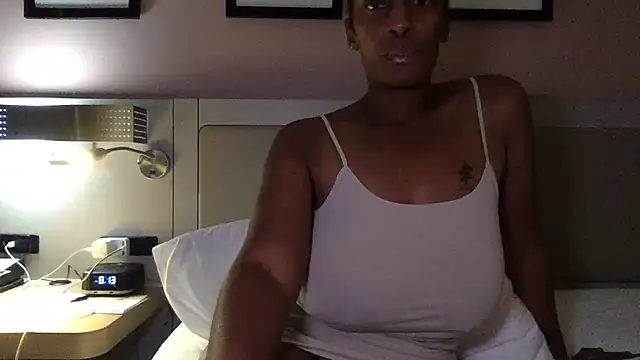 Snapshot of NurseNatasha888 chatting on 09-11-25, 12:22 NurseNatasha888 online show from 09-11-25, 12:22