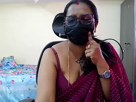Snapshot of ammu1990 chatting on 07-07-26, 08:18 ammu1990 online show from 07-07-26, 08:18