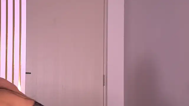 YasminaMoon online show from 11-21-25, 04:11