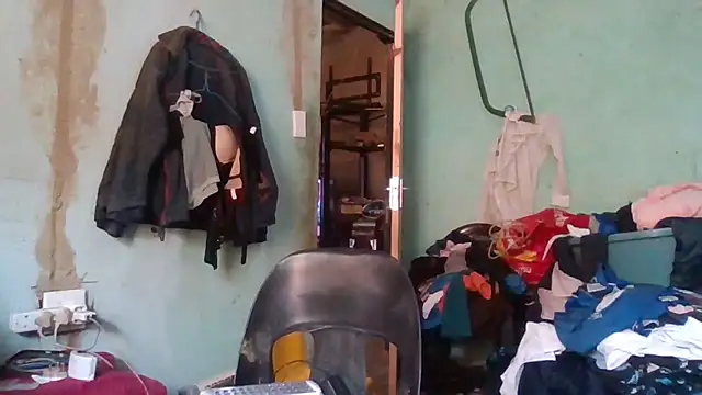 Nicky52 online show from 12-22-25, 08:55