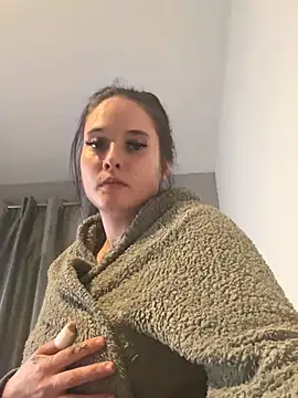 LollyLove  online show from 02-25-26, 09:02