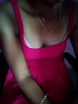 Snapshot of Nidhi_lovely chatting on 11-03-25, 02:24 Nidhi lovely online show from 11-03-25, 02:24