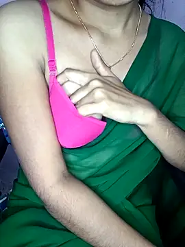 Snapshot of Nidhi_lovely chatting on 11-28-25, 02:14 Nidhi lovely online show from 11-28-25, 02:14