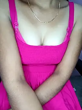 Snapshot of Nidhi_lovely chatting on 12-17-25, 02:39 Nidhi lovely online show from 12-17-25, 02:39