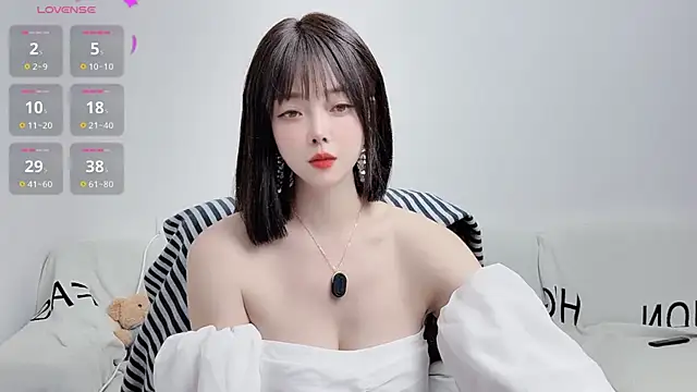 uikyy1 online show from 11-24-25, 02:06