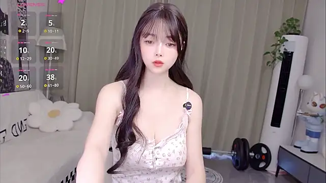 Snapshot of uikyy1 chatting on 06-30-26, 02:23 uikyy1 online show from 06-30-26, 02:23