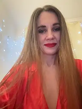 LucieMack online show from 12-03-25, 06:50