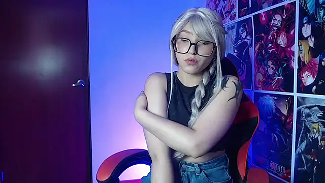 Snapshot of Arianna_fairy chatting on 07-24-26, 01:53 Arianna fairy online show from 07-24-26, 01:53