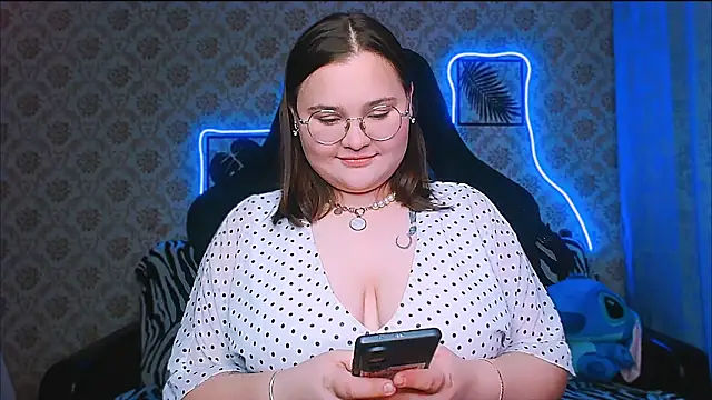 InLoveWithLife26 online show from 10-02-25, 07:10