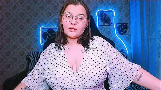 InLoveWithLife26 online show from 11-05-25, 08:20