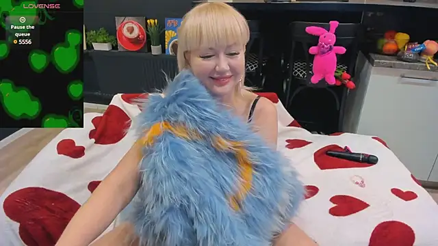 FlirtyMary online show from 02-15-25, 01:10