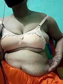 Snapshot of Maria_Mahi chatting on 09-08-25, 04:50 Maria Mahi online show from 09-08-25, 04:50