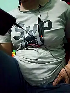 Snapshot of Maria_Mahi chatting on 09-09-25, 06:40 Maria Mahi online show from 09-09-25, 06:40