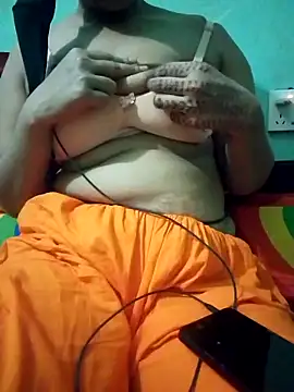 Snapshot of Maria_Mahi chatting on 09-10-25, 05:24 Maria Mahi online show from 09-10-25, 05:24