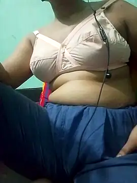 Snapshot of Maria_Mahi chatting on 09-25-25, 07:28 Maria Mahi online show from 09-25-25, 07:28