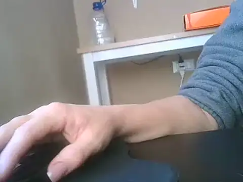 Snapshot of ITALIANASISIXX chatting on 11-20-25, 08:14 ITALIANASISIXX online show from 11-20-25, 08:14