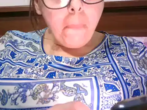 Snapshot of MISTRESSSONIA chatting on 01-23-25, 06:14 MISTRESSSONIA online show from 01-23-25, 06:14