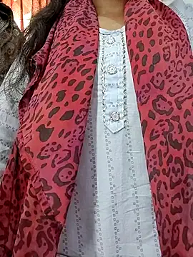 Ruhi 07 online show from 09-22-25, 04:03