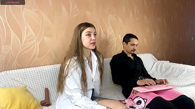 VelvetMiley online show from 11-28-25, 04:04