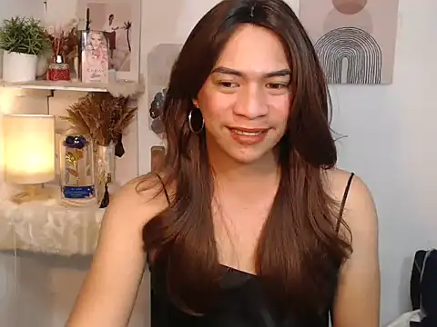 Snapshot of Ursexy_ngaw chatting on 11-27-25, 06:32 Ursexy ngaw online show from 11-27-25, 06:32