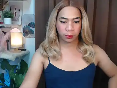 Snapshot of Ursexy_ngaw chatting on 02-09-26, 08:35 Ursexy ngaw online show from 02-09-26, 08:35