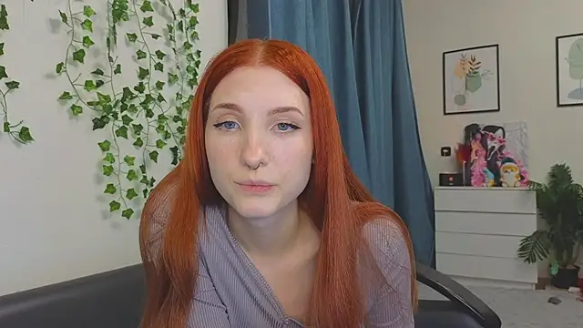 Olivia Rid  online show from 12-14-25, 10:14