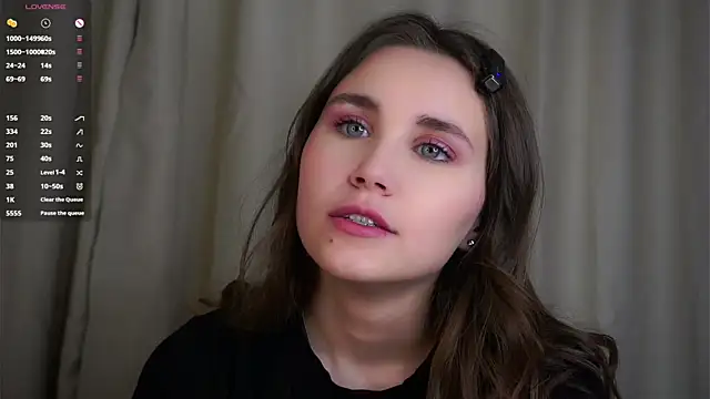 Snapshot of EthalFlowers chatting on 11-23-25, 01:16 EthalFlowers online show from 11-23-25, 01:16