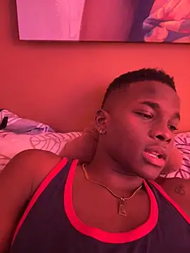 Brycce santos online show from 10-05-25, 02:15