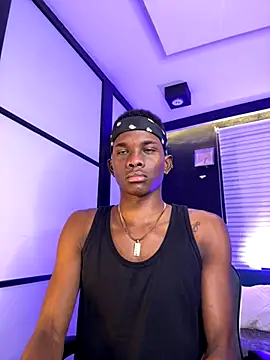 Brycce santos online show from 10-10-25, 02:27