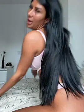 Snapshot of AriannaIsabellax chatting on 06-10-26, 09:41 AriannaIsabellax online show from 06-10-26, 09:41