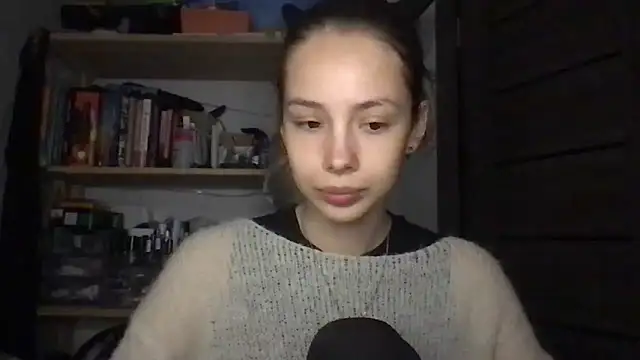 Yuna5343 online show from 11-11-25, 10:21