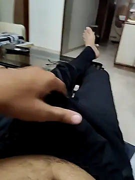 Ritesh08679 online show from 10-28-25, 05:48