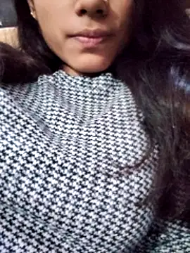 Snapshot of Nancy-queen chatting on 12-16-25, 01:27 Nancy-queen online show from 12-16-25, 01:27