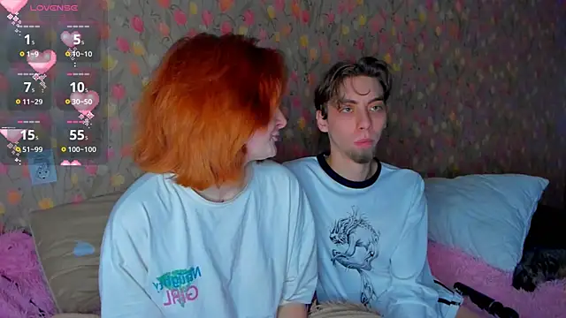 Squirrel Bunny online show from 12-17-25, 04:02